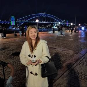 Meet your Posher, Fion